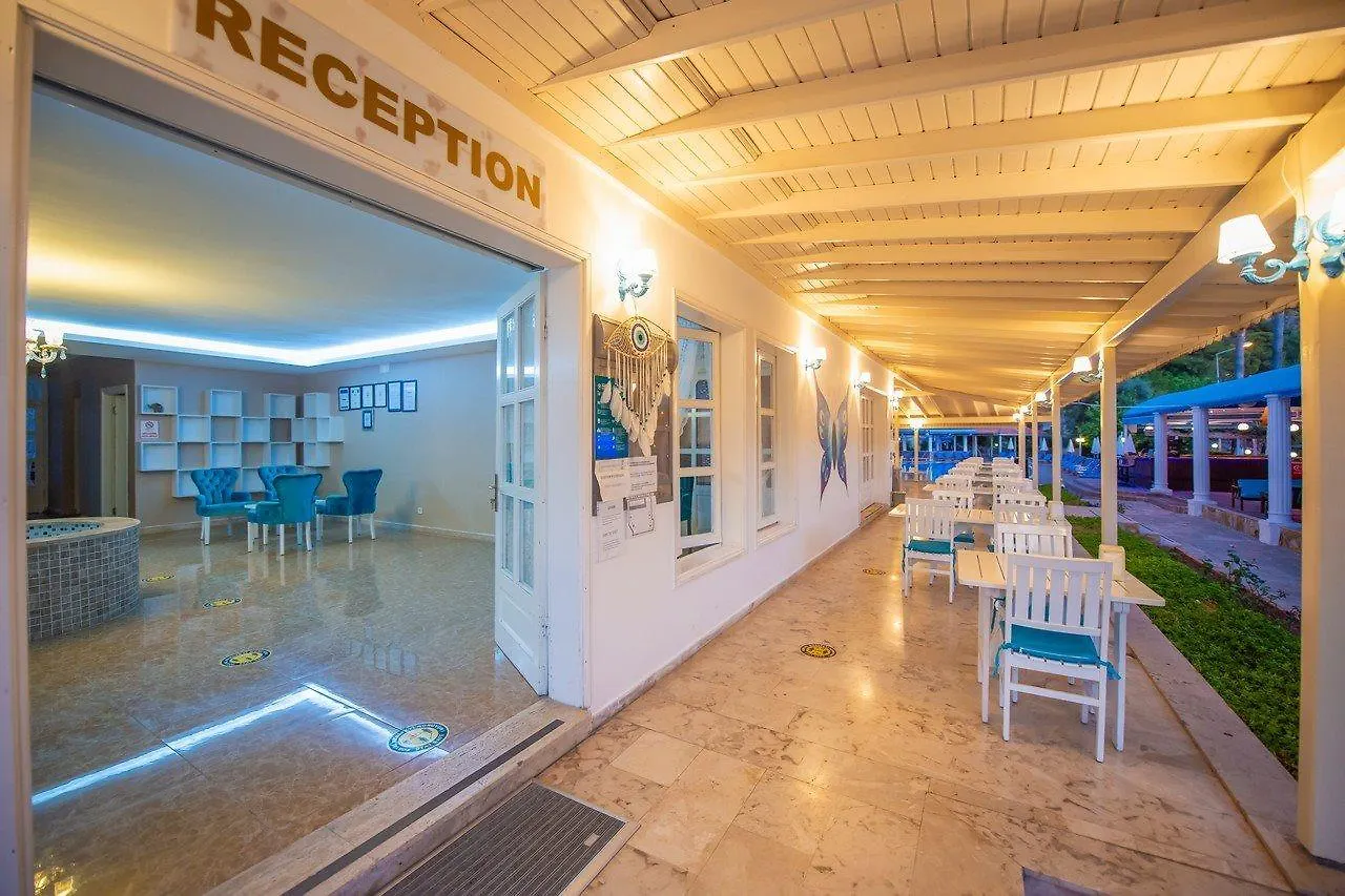 White Hotel Ölüdeniz