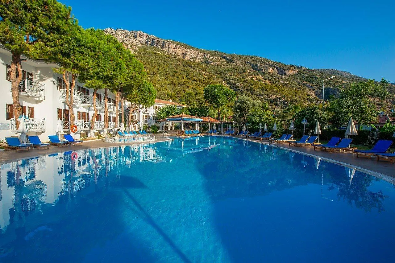 White Hotel Олудениз