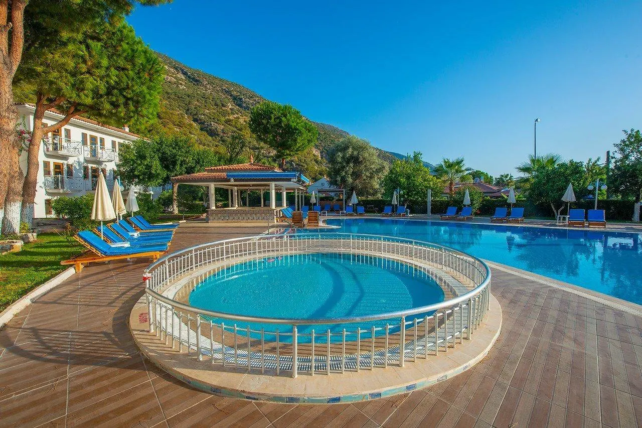 White Hotel Олудениз